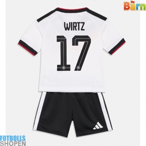 Billiga Tyskland Florian Wirtz #17 Hemmatröja Barn VM 2026 Kortärmad (+ Korta byxor)